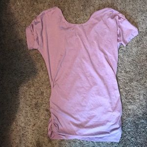Lucy yoga shirt with v-neck back